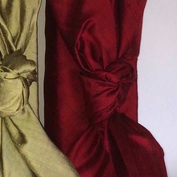 Red Silk Dupioni Scarf or Furoshiki - Picture 1 of 3